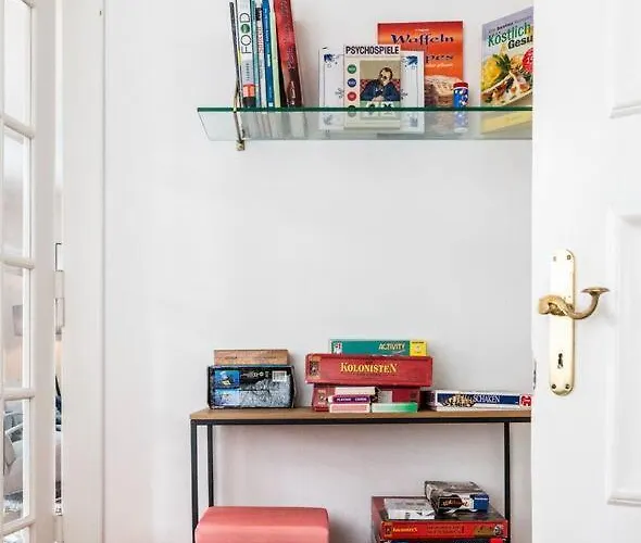 Romantic Old Building Near Nuerburgring * Virneburg